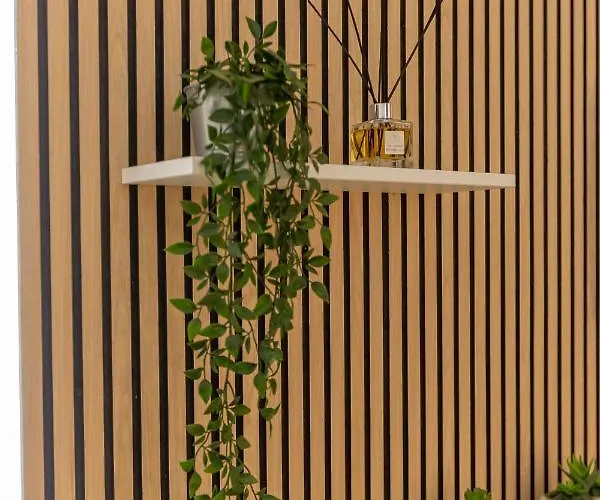 Apartment Imperium House - Con Giardino Privato, 3 Minuti Da Metro Piazza Bologna, A-c, *